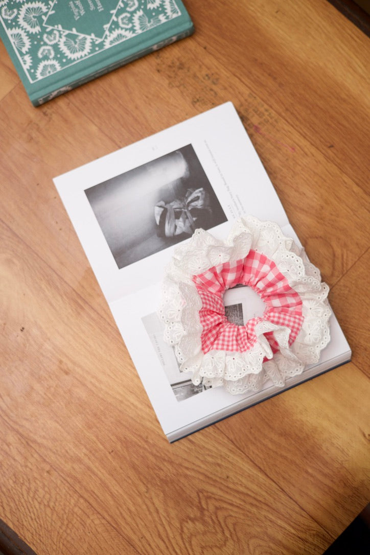 Penelope Scrunchie