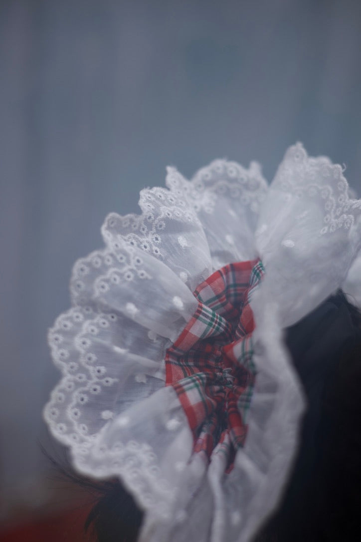 Daphne Scrunchie