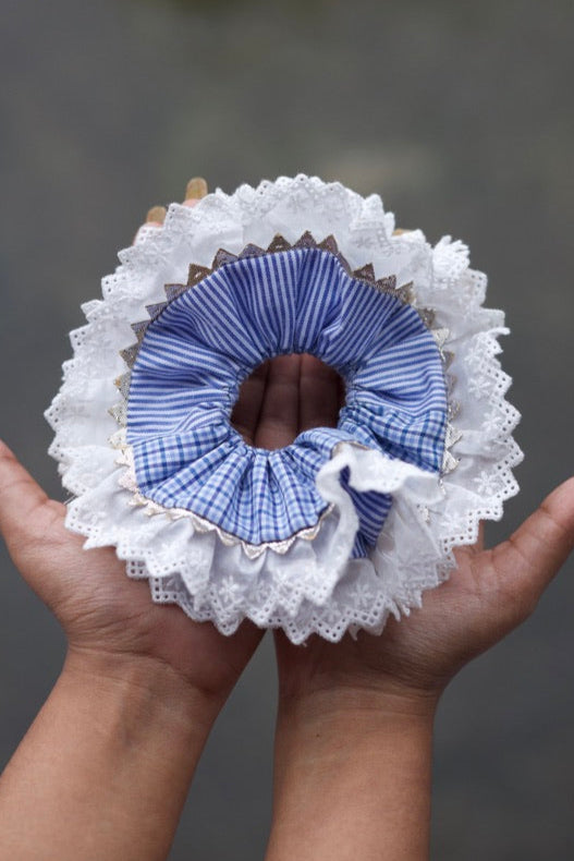 Claudia Scrunchie