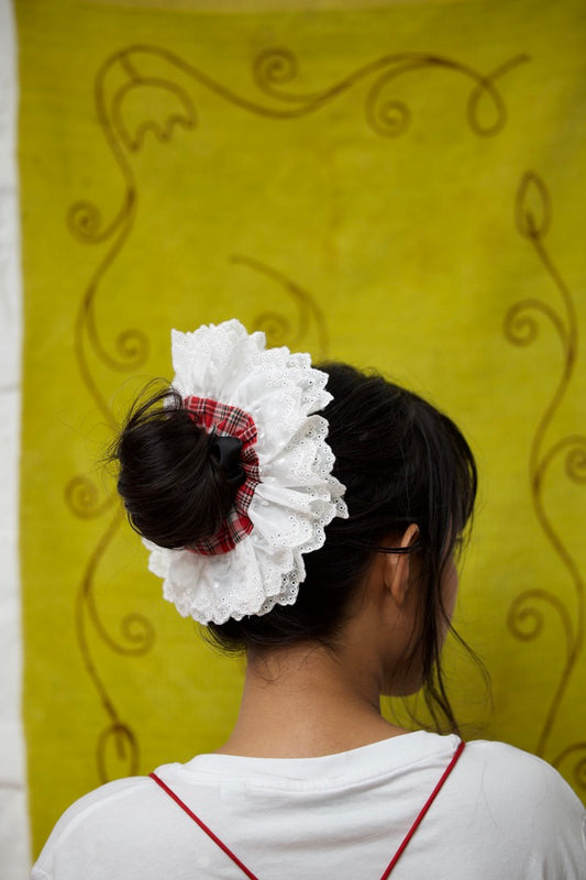 Daphne Scrunchie